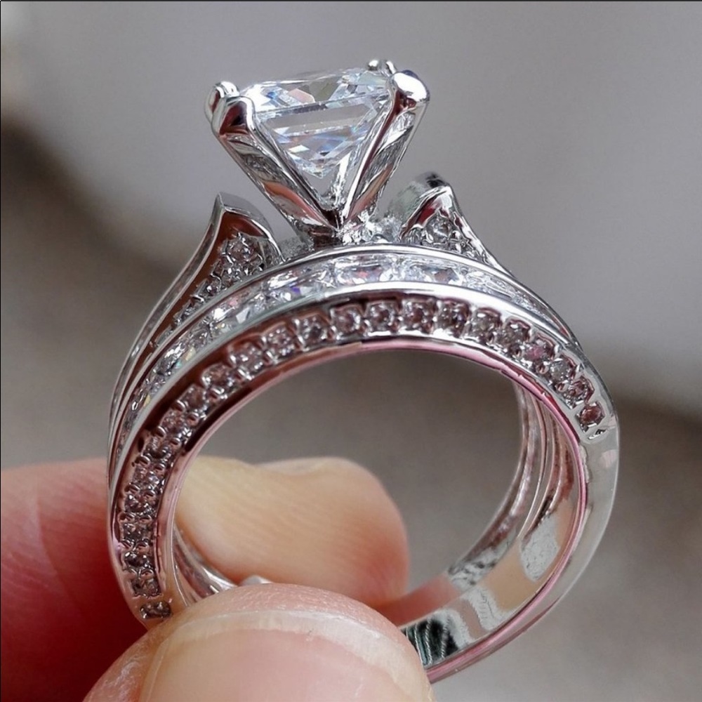 New 2 pc Set 925 Silver Diamond Engagement Ring - Picture 5 of 5